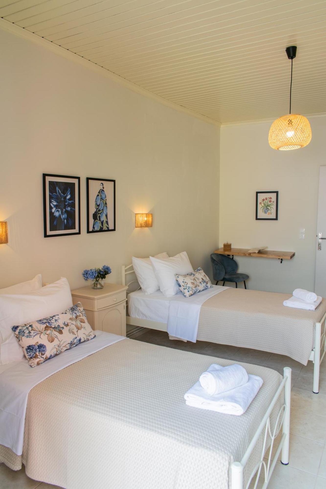 Alba Spacious Maisonette Corfu  ภายนอก รูปภาพ